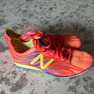 Womens New Balance Track Shoes Size 6.5 LD5000 Fandom Fit